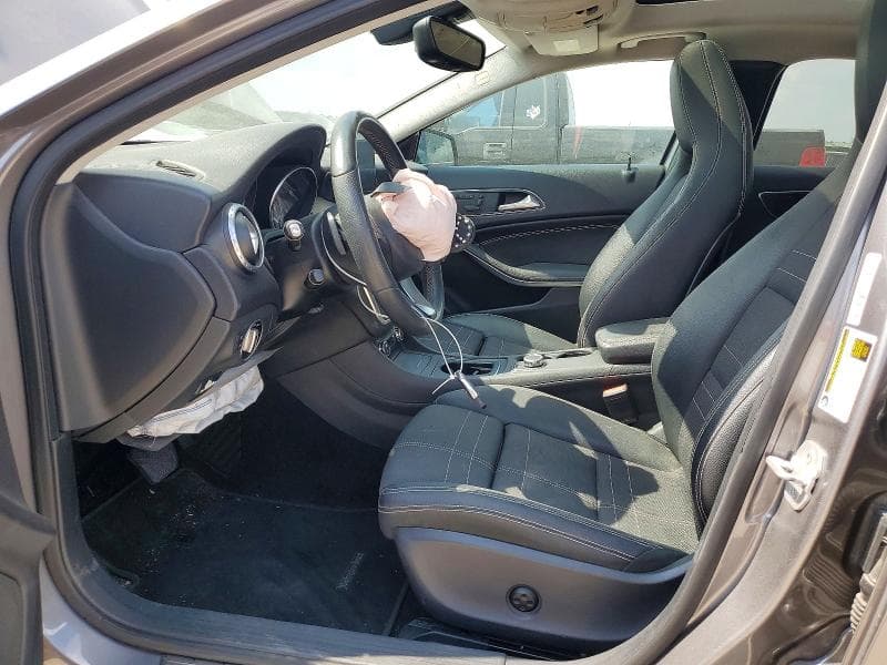 2017 MERCEDES-BENZ GLA 250 7