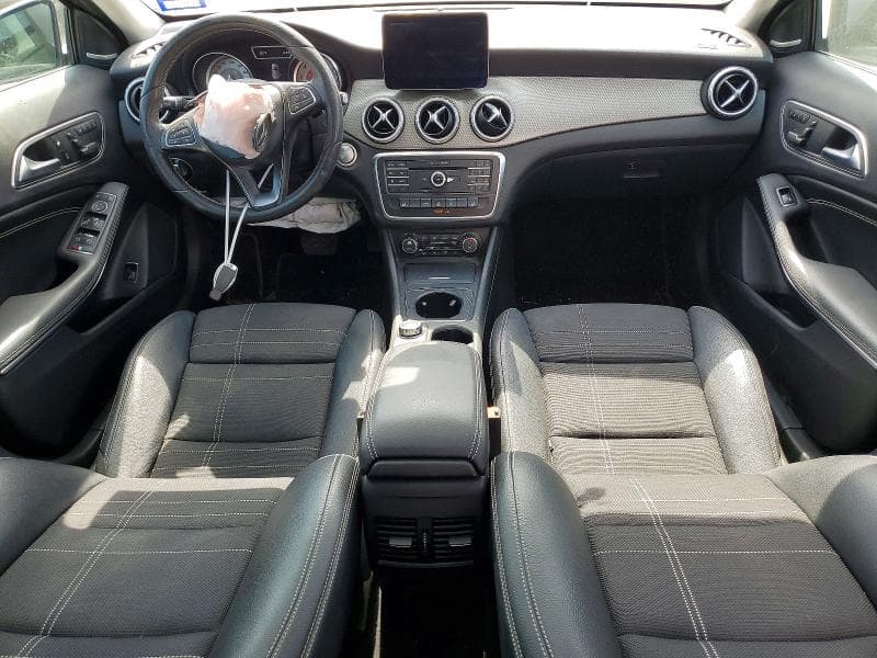 2017 MERCEDES-BENZ GLA 250 8