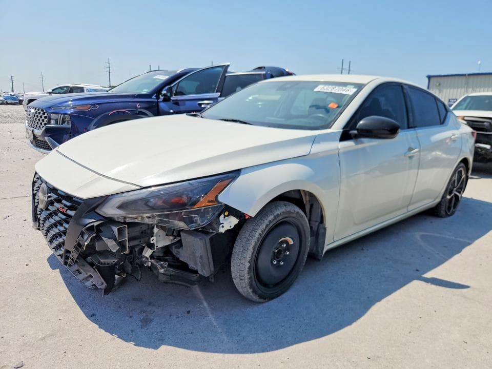2023 NISSAN ALTIMA SR - 1