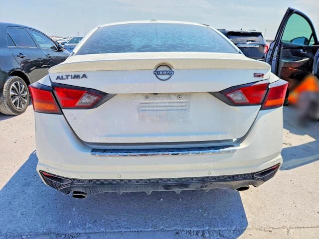 2023 NISSAN ALTIMA SR 6