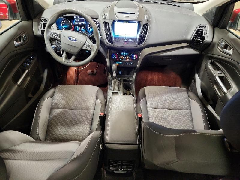 2017 FORD ESCAPE SE 8