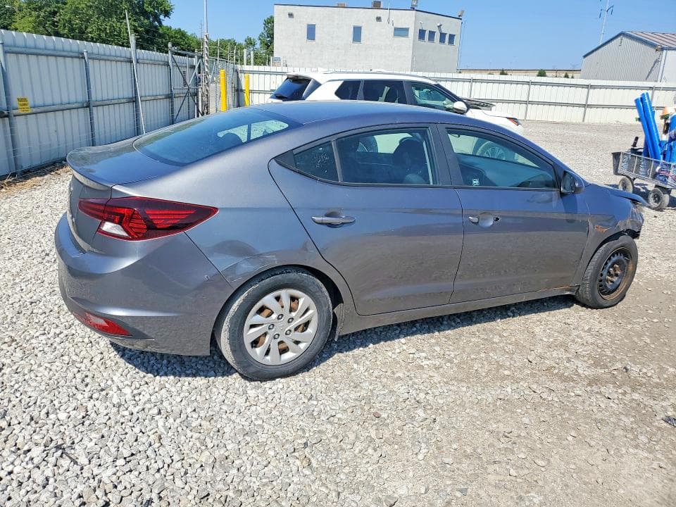 2020 HYUNDAI ELANTRA SE 3