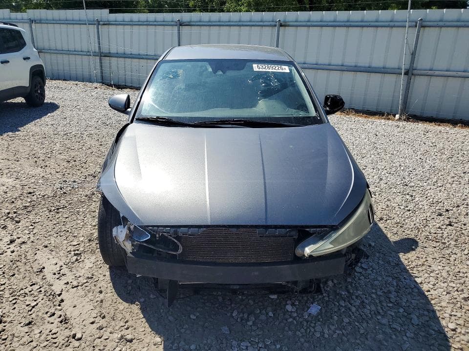 2020 HYUNDAI ELANTRA SE 5