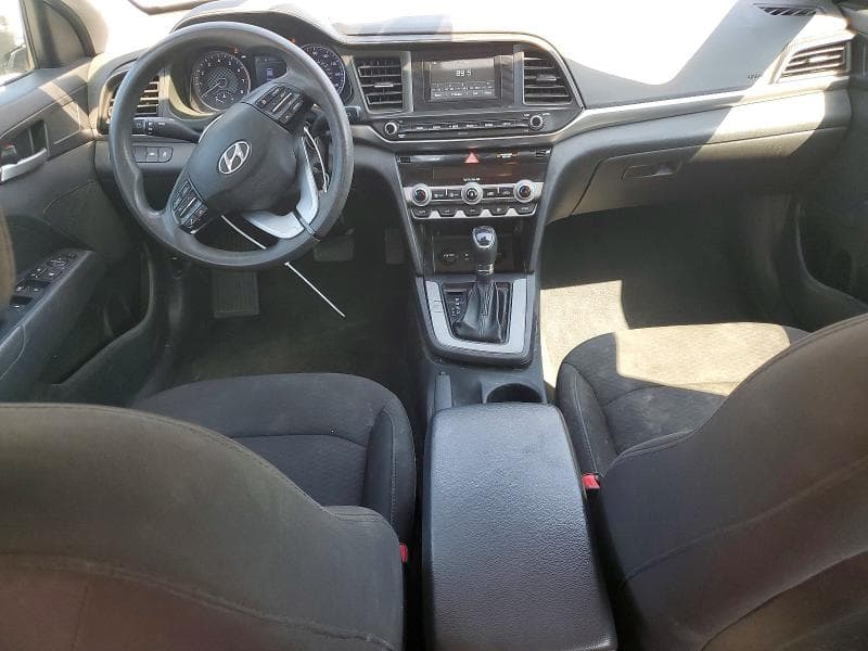 2020 HYUNDAI ELANTRA SE 8
