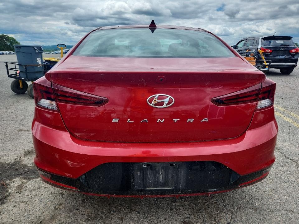 2020 HYUNDAI ELANTRA SEL 6