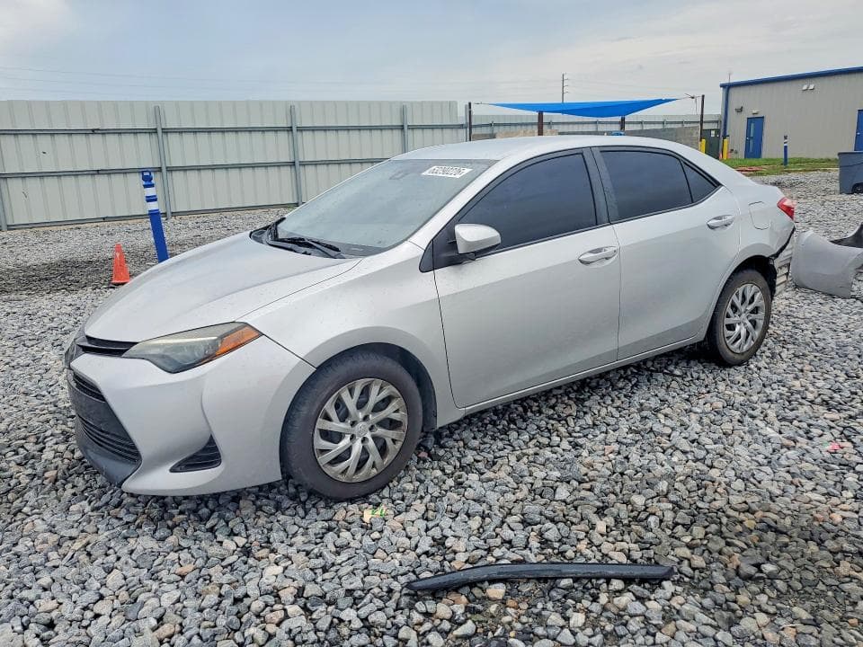 2018 TOYOTA COROLLA LE - 1