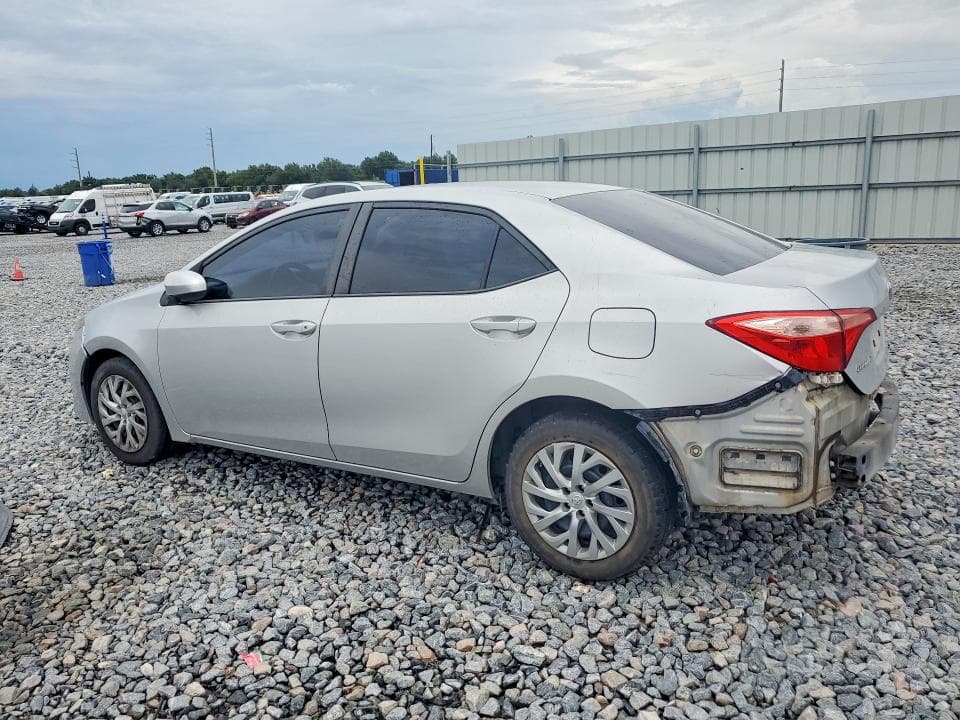 2018 TOYOTA COROLLA LE 2