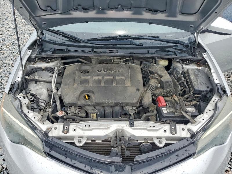 2018 TOYOTA COROLLA LE 11