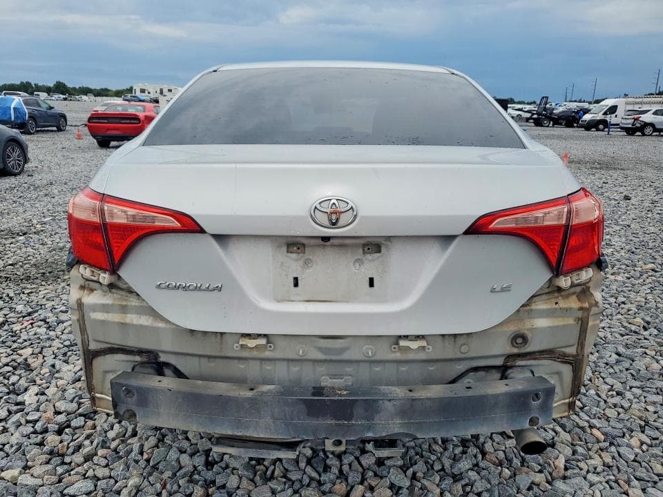 2018 TOYOTA COROLLA LE 6