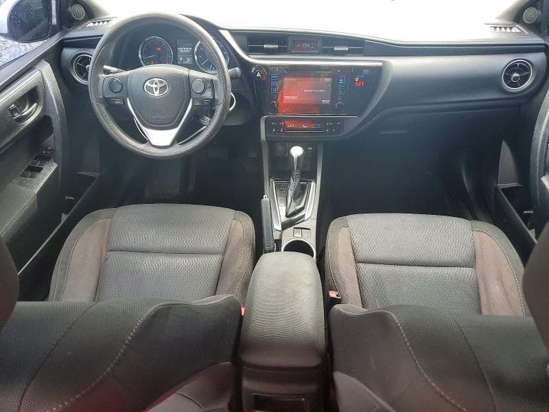2018 TOYOTA COROLLA LE 8