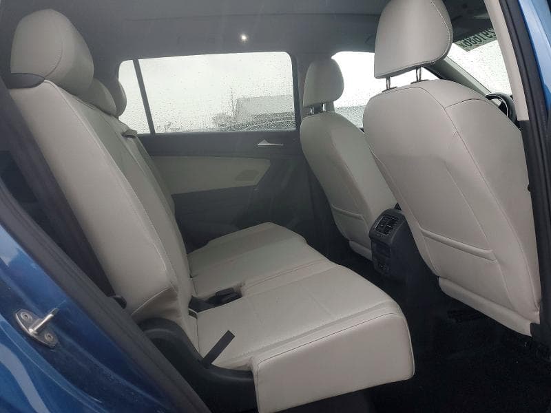 2018 VOLKSWAGEN TIGUAN SE 11
