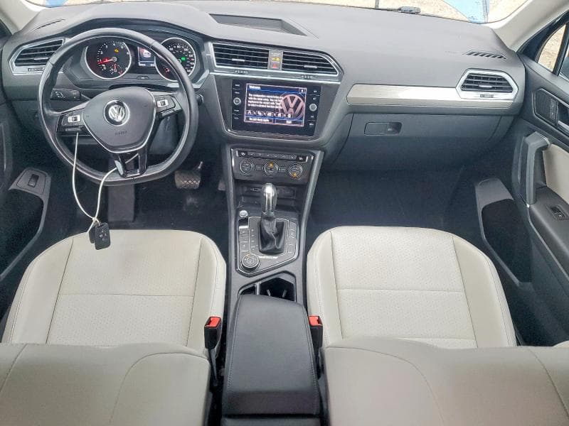 2018 VOLKSWAGEN TIGUAN SE 8