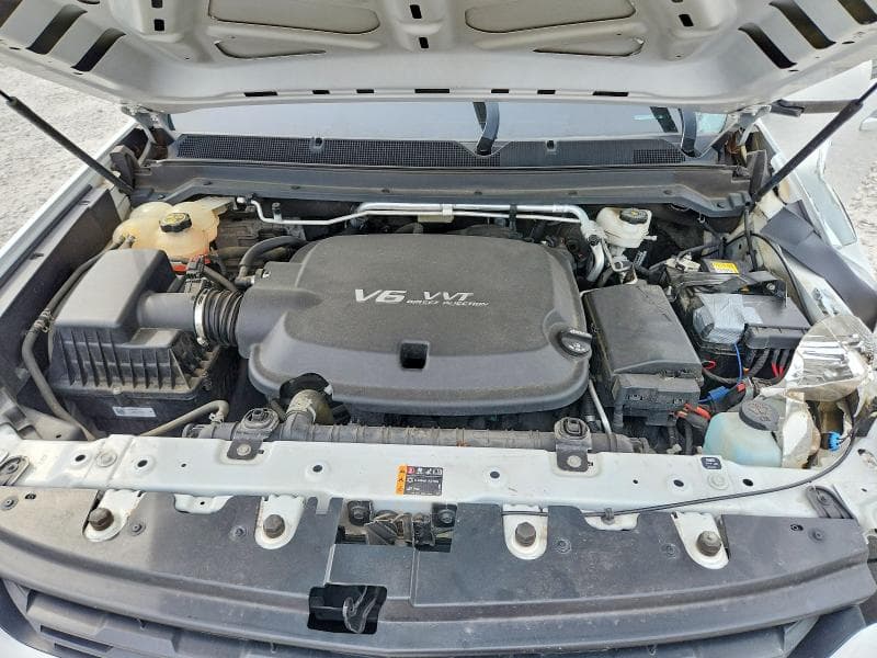 2019 CHEVROLET COLORADO 11