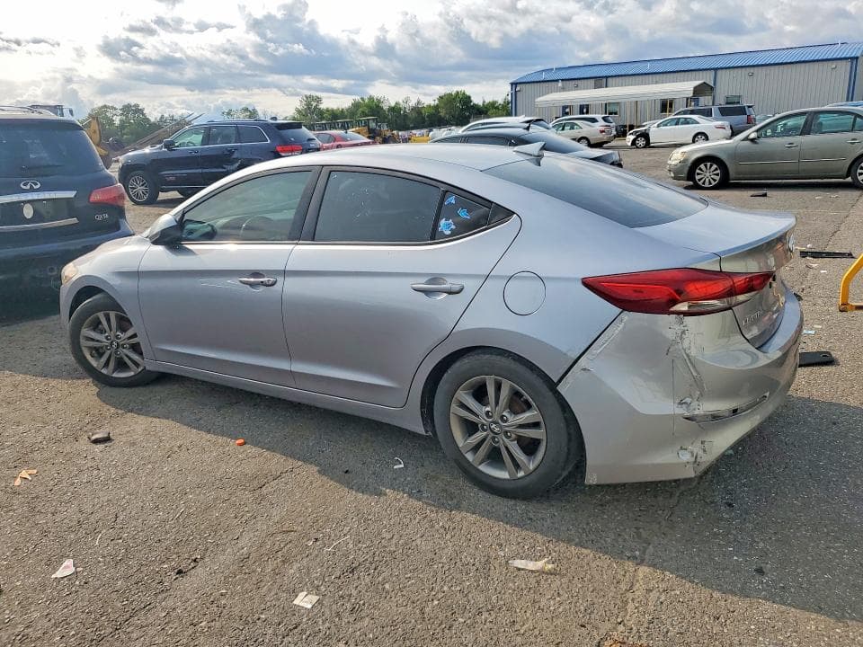 2017 HYUNDAI ELANTRA SE 2