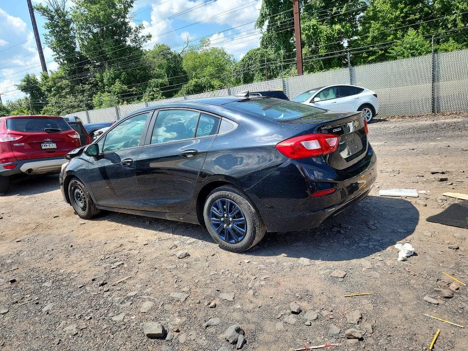 2017 CHEVROLET CRUZE LS 2
