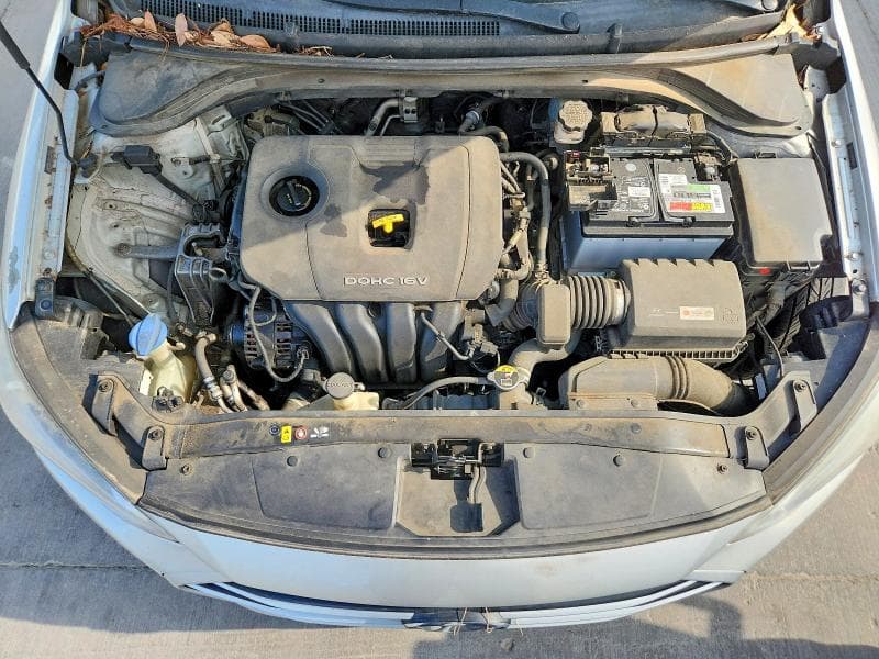 2017 HYUNDAI ELANTRA SE 11
