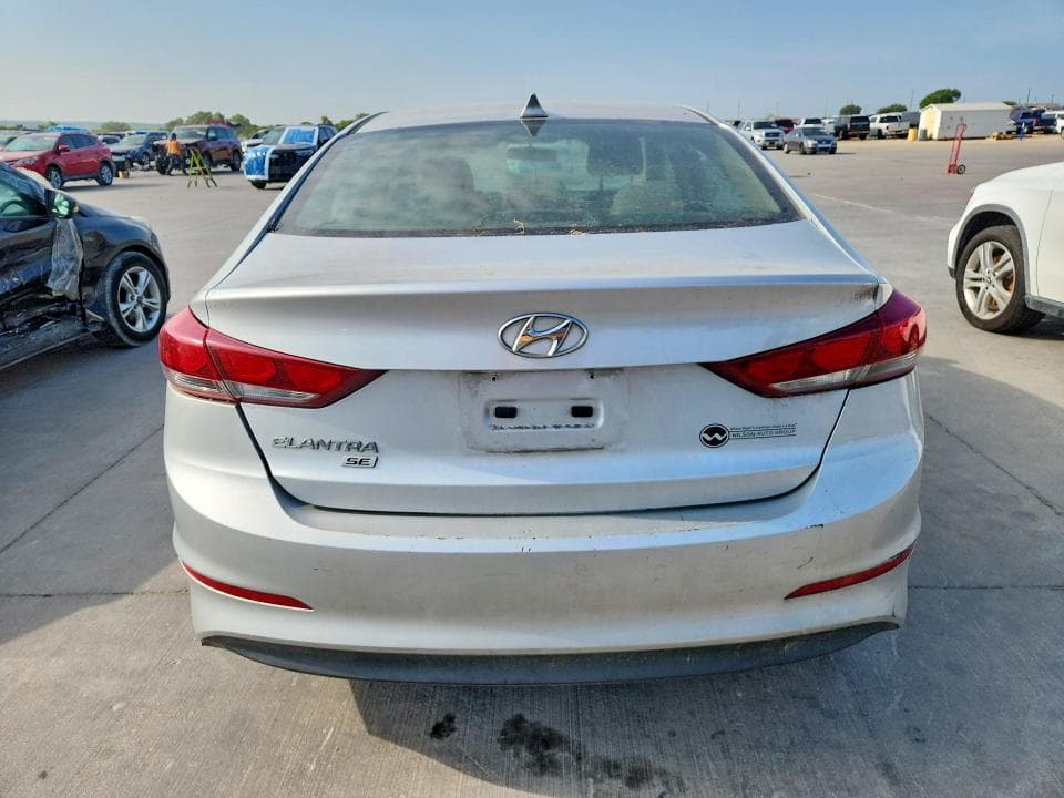 2017 HYUNDAI ELANTRA SE 6