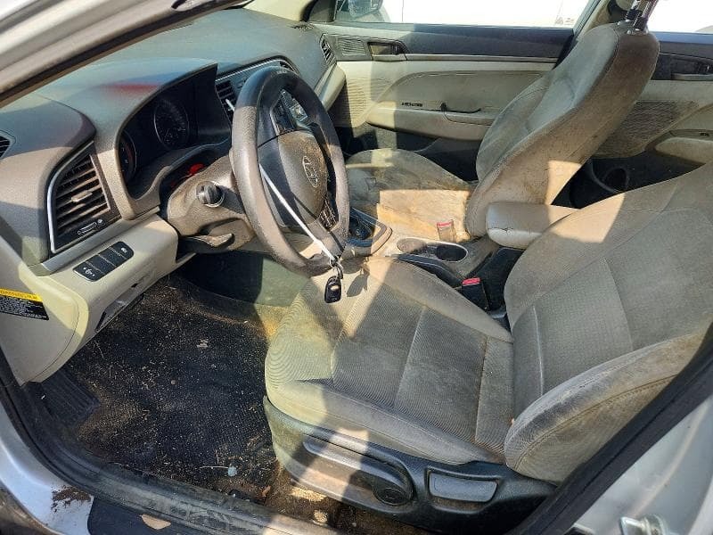 2017 HYUNDAI ELANTRA SE 7