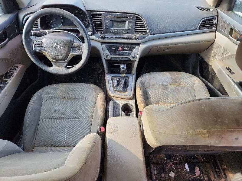 2017 HYUNDAI ELANTRA SE 8