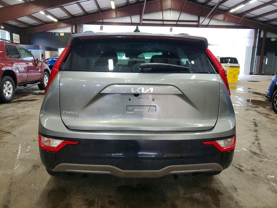 2023 KIA NIRO WIND 6