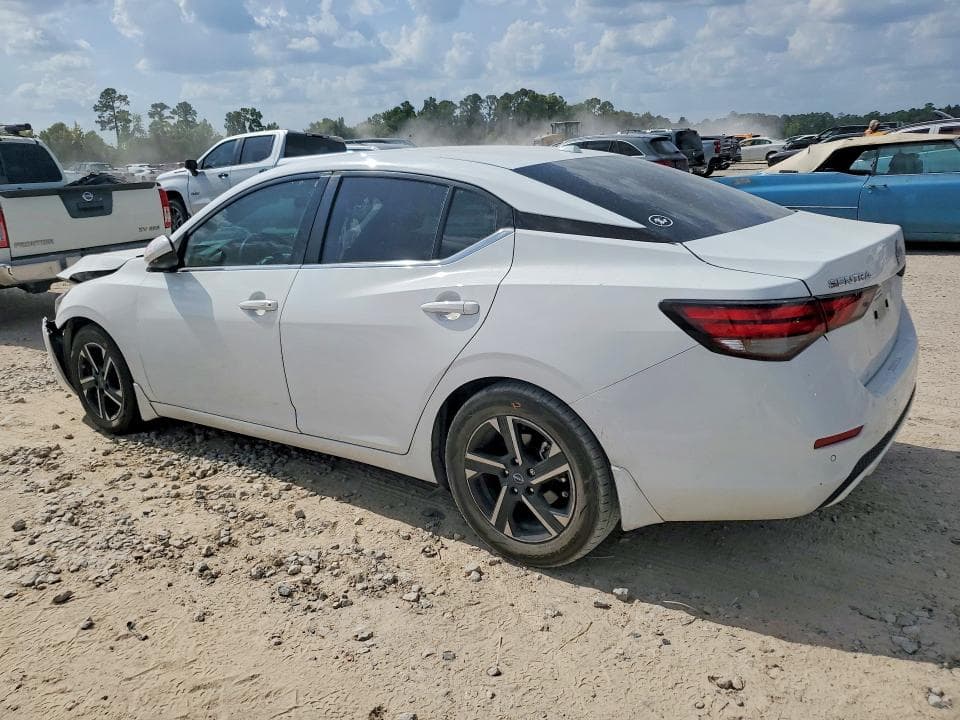 2024 NISSAN SENTRA SV 2