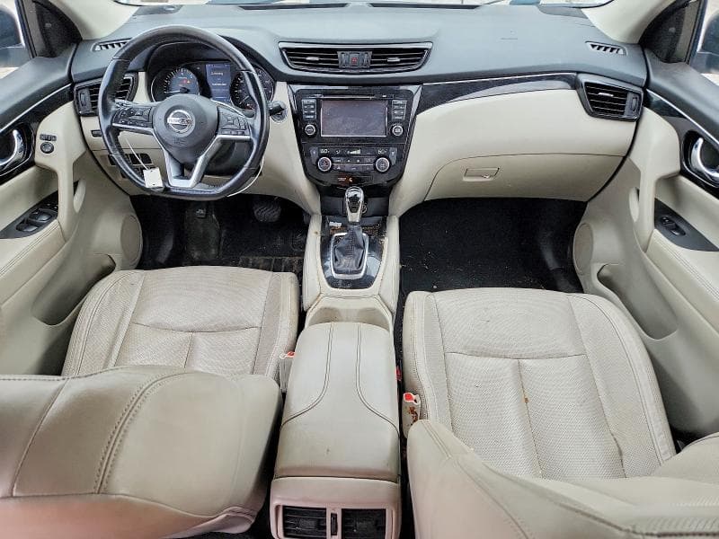 2018 NISSAN ROGUE SPORT SL 8