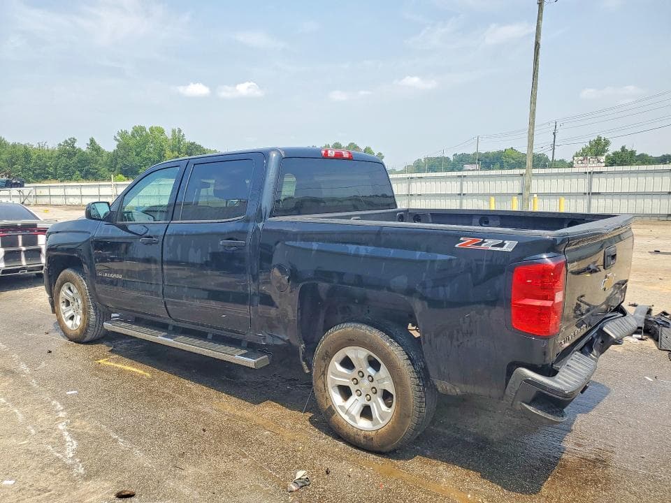 2017 CHEVROLET SILVERADO K1500 LT 2