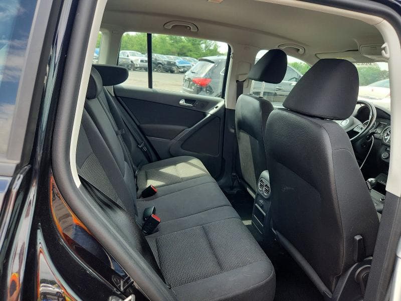 2017 VOLKSWAGEN TIGUAN S 10