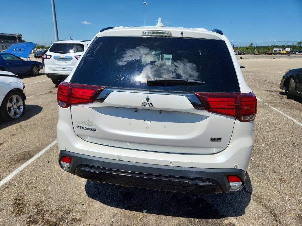 2020 MITSUBISHI OUTLANDER SE 6