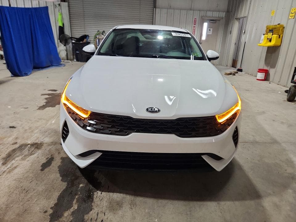 2021 KIA K5 LXS 5