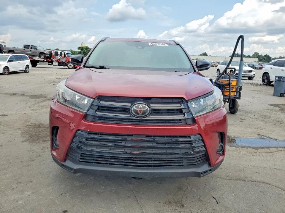 2019 TOYOTA HIGHLANDER SE 5