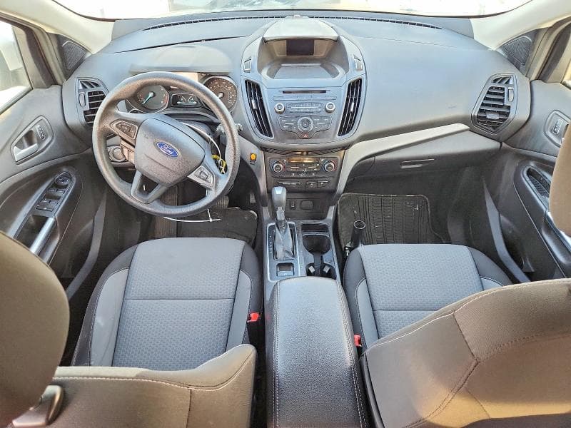 2017 FORD ESCAPE SE 8