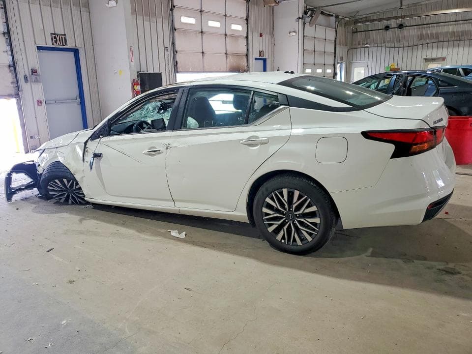 2026 NISSAN ALTIMA SV 2