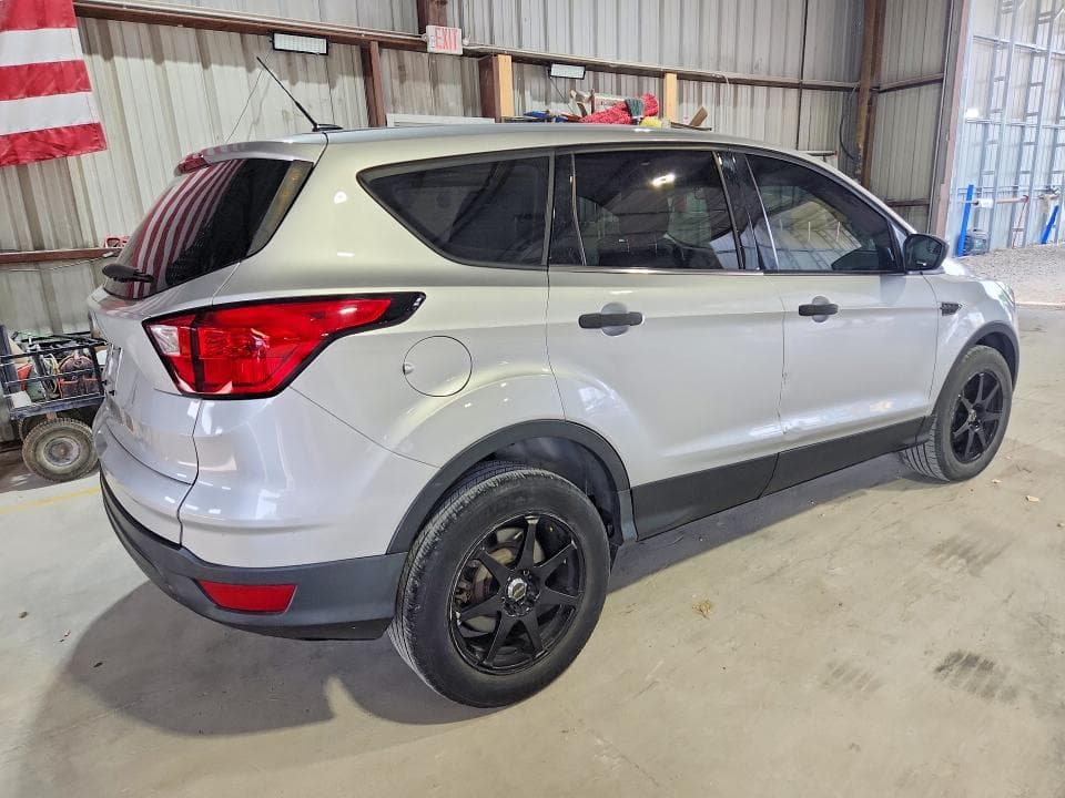 2019 FORD ESCAPE S 3