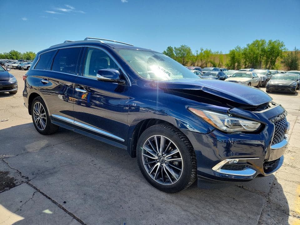 2017 INFINITI QX60 BASE 4