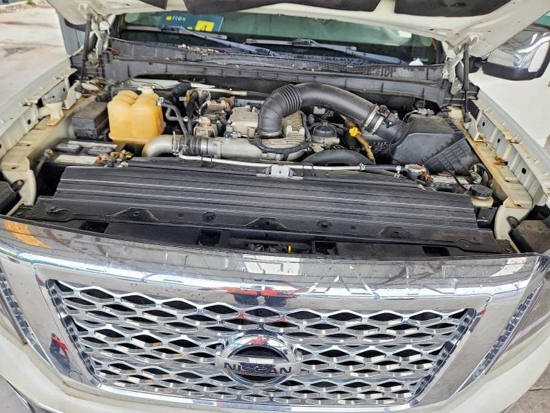 2018 NISSAN TITAN XD SL 11