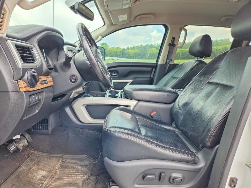 2018 NISSAN TITAN XD SL 7