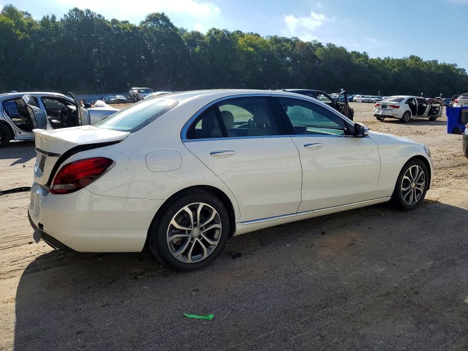 2018 MERCEDES-BENZ C 300 3