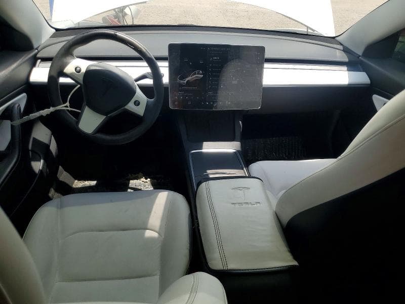 2021 TESLA MODEL 3 8