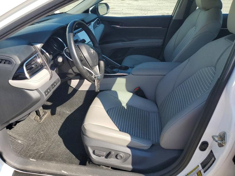 2018 TOYOTA CAMRY SE 7