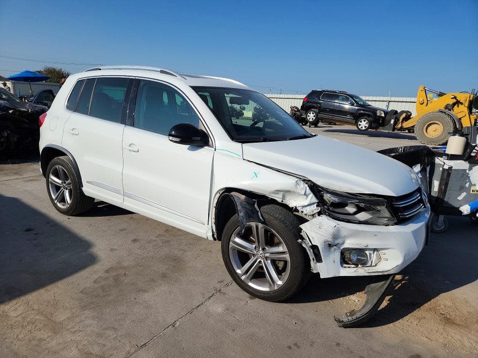 2017 VOLKSWAGEN TIGUAN SPORT 4