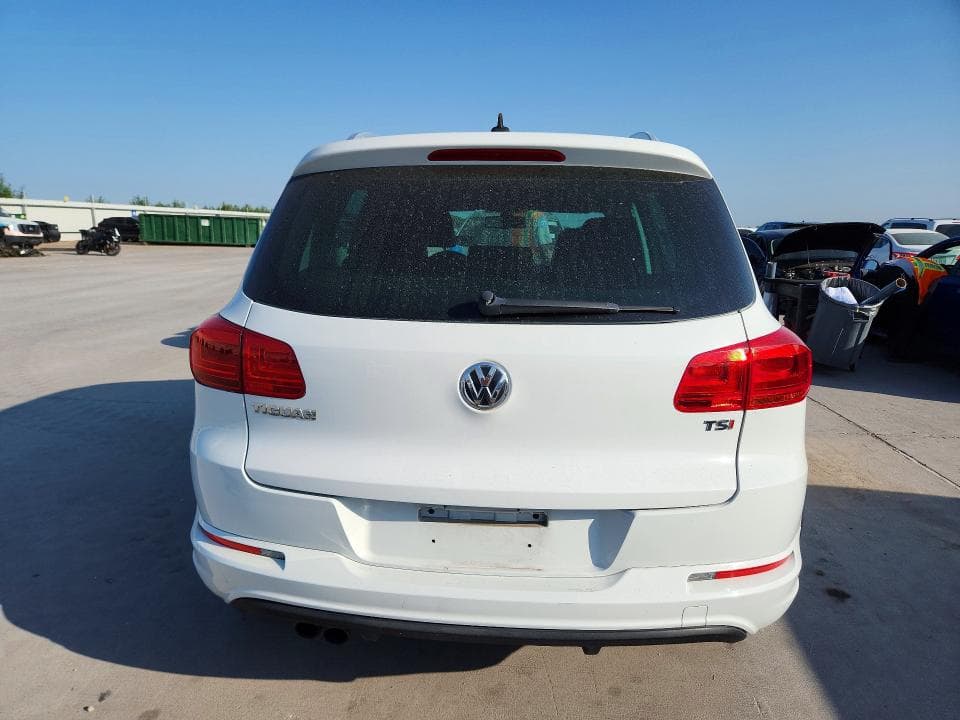2017 VOLKSWAGEN TIGUAN SPORT 6
