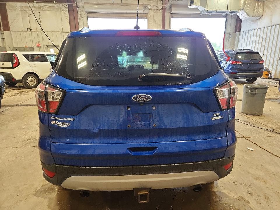 2017 FORD ESCAPE SE 6
