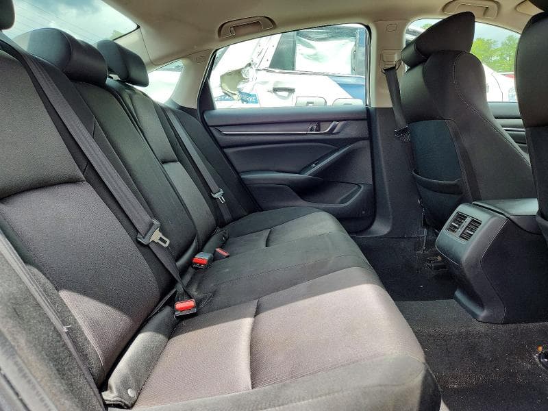 2019 HONDA ACCORD EX 10