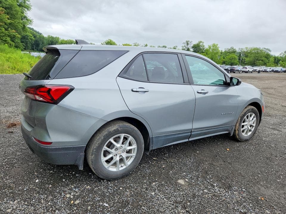 2023 CHEVROLET EQUINOX LS 3
