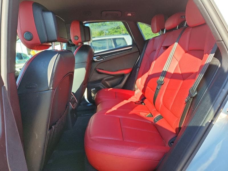 2020 PORSCHE MACAN S 11