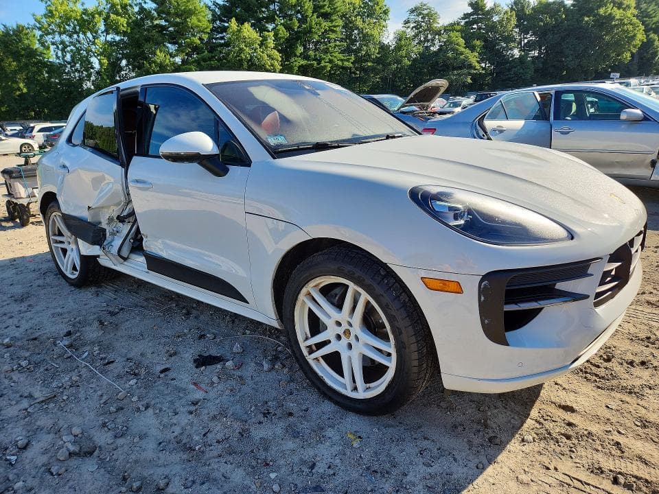 2020 PORSCHE MACAN S 4