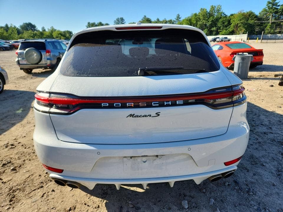 2020 PORSCHE MACAN S 6