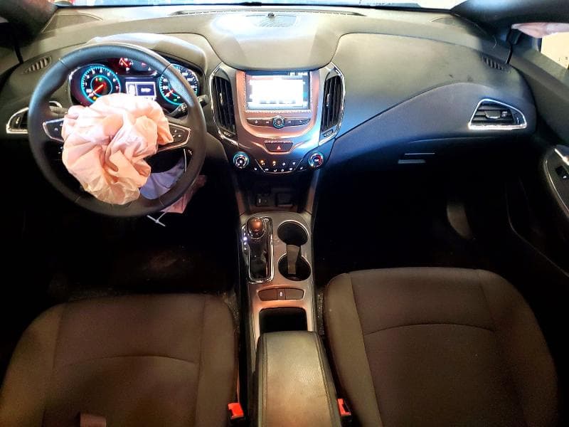 2017 CHEVROLET CRUZE LT 8