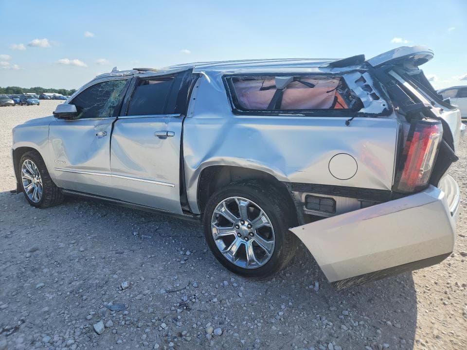 2018 GMC YUKON XL DENALI 2